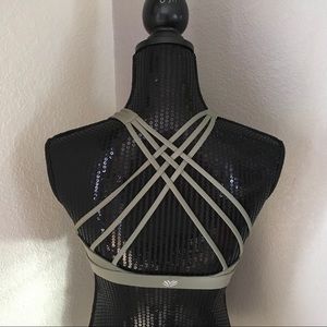 Forever 21 Strappy Back Sports Bra M